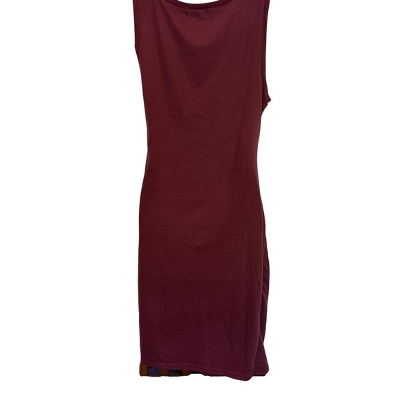 Leith Burgundy Maroon Body con Rouched Dress - Picture 3 of 5